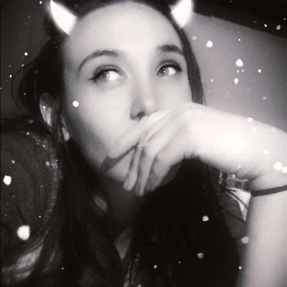 Meet your Posher, Amber